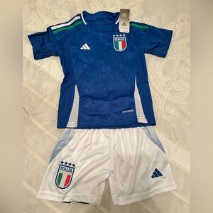NWT Adidas Aeroready 18-24 month Kids Blue & White Italy Soccer Jersey Shirt Set